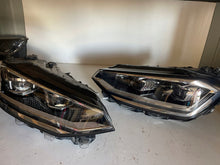 Laden Sie das Bild in den Galerie-Viewer, Frontscheinwerfer VW Golf Sportsvan 517941035C Ein Stück (Rechts oder Links) SCH5379279393dr