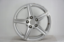 Load image into Gallery viewer, 1x Alufelge 16 Zoll 7.0&quot; 5x112 35ET Glanz Silber 8W0601025 Audi Rim Wheel