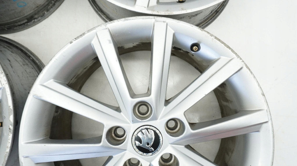 4x Alufelge 17 Zoll 7.0" 5x112 49ET 5E0601025E Skoda Superb Iii Rim Wheel FEL9425202917ou