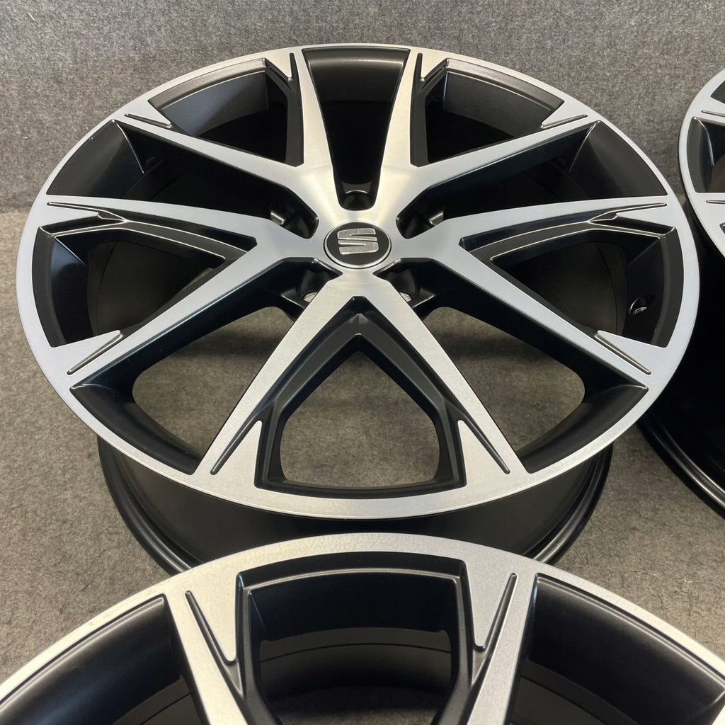 4x Alufelge 19 Zoll 8.0" 5x112 45ET Glanz Schwarz 575601025L Cupra Ateca FEL9038253642ze
