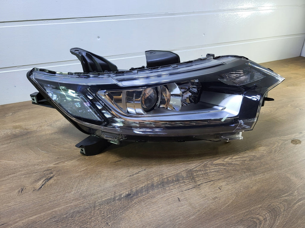 Frontscheinwerfer Mitsubishi Outlander III ECM921-22A20 Rechts Headlight