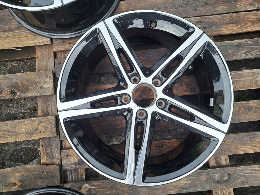 1x Alufelge 18 Zoll 7.5" 5x112 49ET Glanz Schwarz A1774010700 Mercedes-Benz Cla FEL4148747669yz