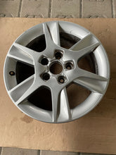 Laden Sie das Bild in den Galerie-Viewer, 1x Alufelge 16 Zoll 6.5&quot; 5x112 50ET 8P0601025AN Audi A3 Rim Wheel