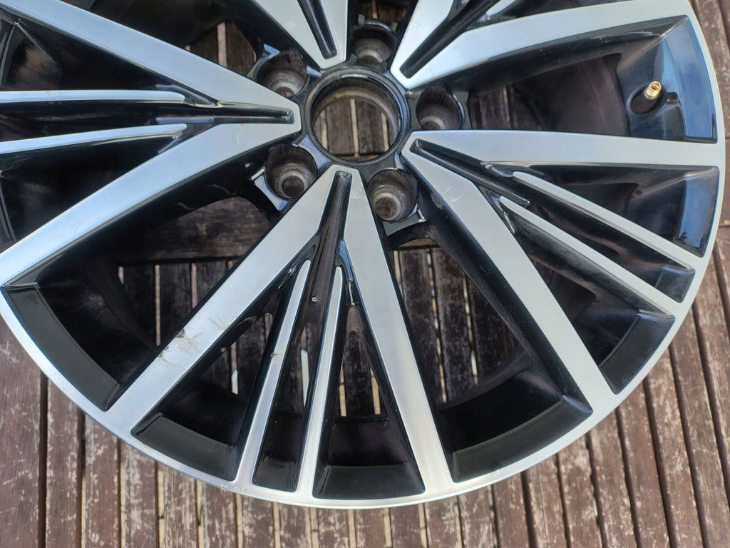 1x Alufelge 17 Zoll 7.0" 5x112 39ET 7N0601025S VW Sharan Rim Wheel FEL8663761159ub