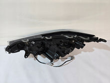 Laden Sie das Bild in den Galerie-Viewer, Frontscheinwerfer Toyota 7444NA-WY21W Rechts Scheinwerfer Headlight SCH8583973798ww