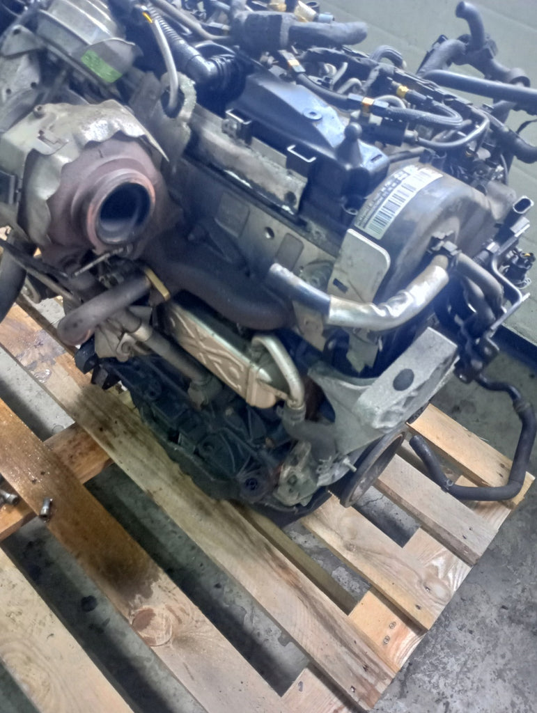 Motor Audi Skoda VW CFG 2.0 TDI 170PS Diesel Engine Unkomplett