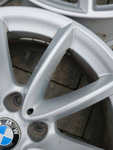 Laden Sie das Bild in den Galerie-Viewer, 4x Alufelge 17 Zoll 7.5" 5x112 52ET Glanz Silber 6856061 BMW F45 F39 X1 F48 FEL6150238017ee
