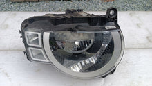 Laden Sie das Bild in den Galerie-Viewer, Frontscheinwerfer Land Rover Defender L663 L8B213W029BF LED Rechts Headlight SCH4272568671fh