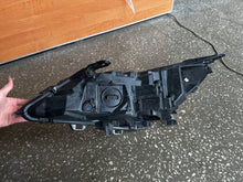 Laden Sie das Bild in den Galerie-Viewer, Frontscheinwerfer Opel Astra K 39208461 LED Rechts Scheinwerfer Headlight SCH3321499046zt