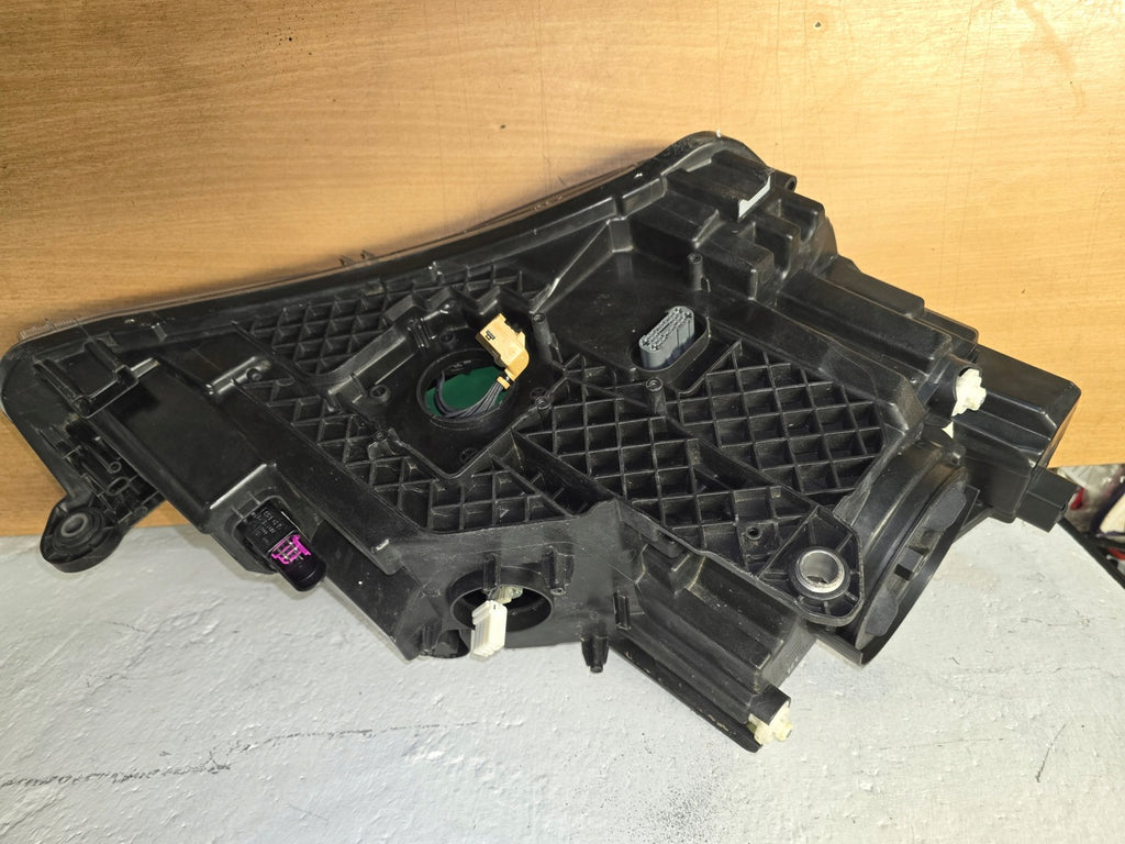 Frontscheinwerfer Skoda Superb III 3V1941015B Xenon Links Scheinwerfer Headlight