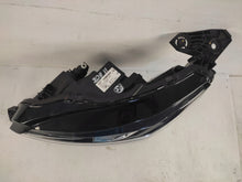 Laden Sie das Bild in den Galerie-Viewer, Frontscheinwerfer Peugeot 208 II 9855524680 LED Ein Stück (Rechts oder Links) SCH4819479995xi
