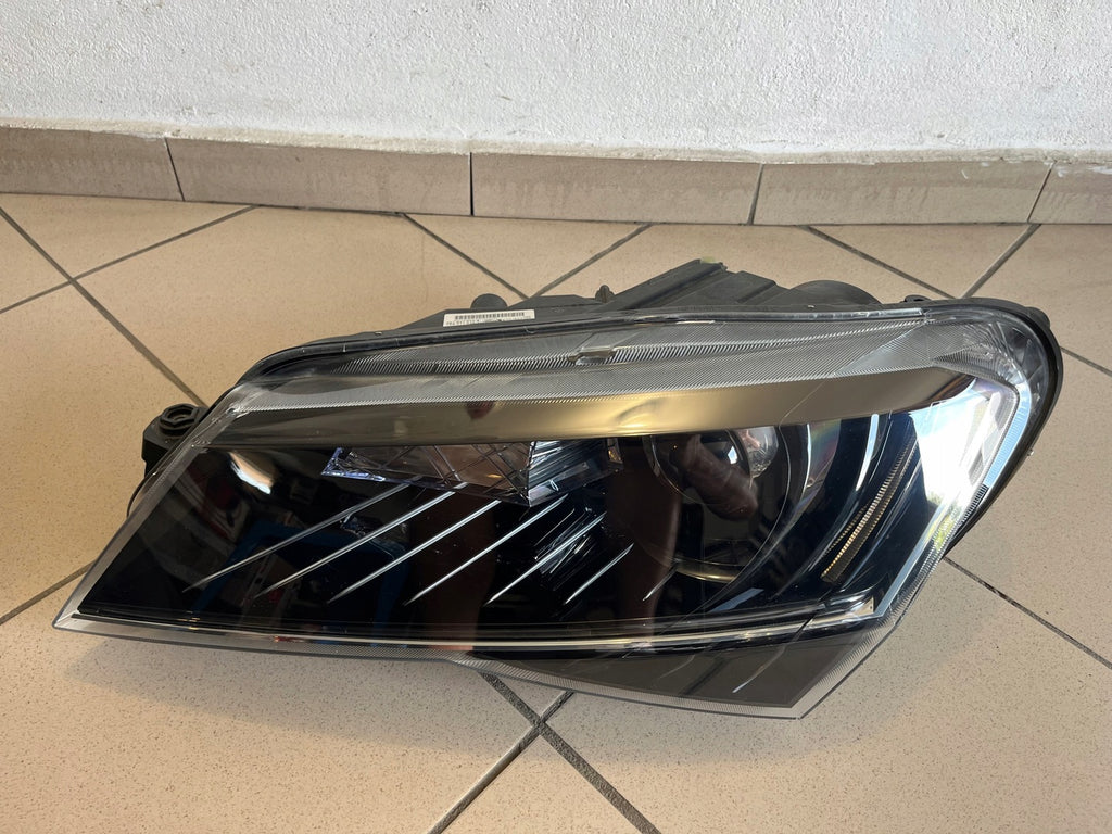 Frontscheinwerfer Skoda Superb III 3V1941015A Xenon Links Scheinwerfer Headlight
