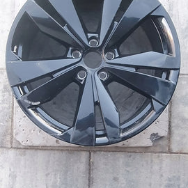 1x Alufelge 19 Zoll 8.5