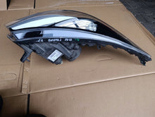 Laden Sie das Bild in den Galerie-Viewer, Frontscheinwerfer Fiat Talento 260106569R Rechts Scheinwerfer Headlight SCH1029755367bw