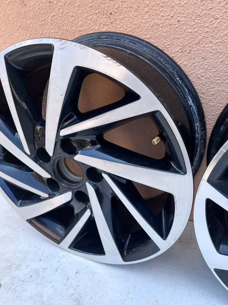 1x Alufelge 16 Zoll 6.5" 5x112 46ET Schwarz 5G0601025 VW I Rim Wheel FEL4896694355nl