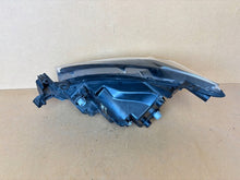 Laden Sie das Bild in den Galerie-Viewer, Frontscheinwerfer Mazda Cx5 KD31-51030 KD3151030 Rechts Scheinwerfer Headlight SCH7902377489ar