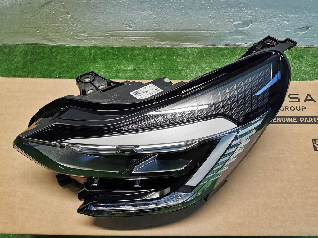 Frontscheinwerfer Renault Captur II 260608054R Links Scheinwerfer Headlight SCH8024147581ge