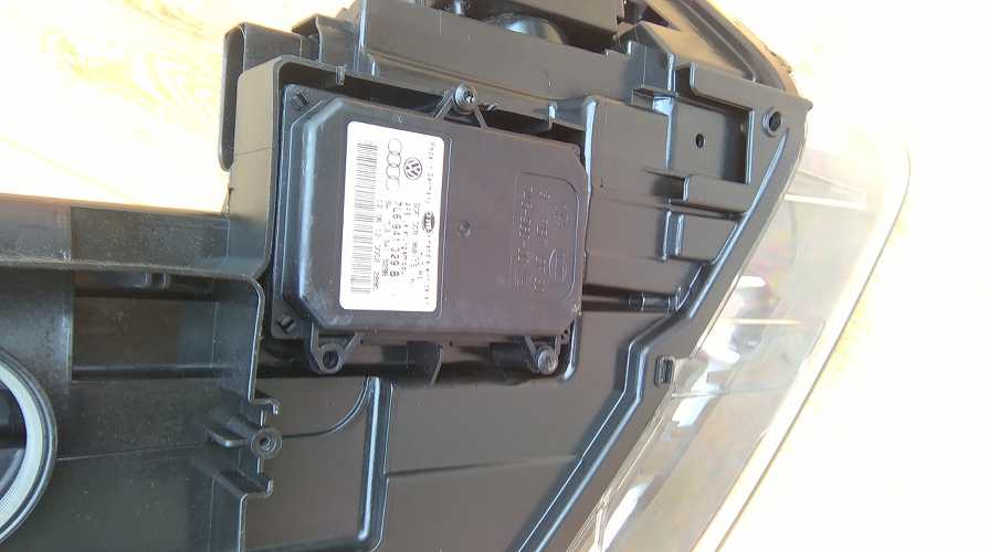 Frontscheinwerfer Audi Q3 11695618857 Xenon Links Scheinwerfer Headlight SCH9530428860fl