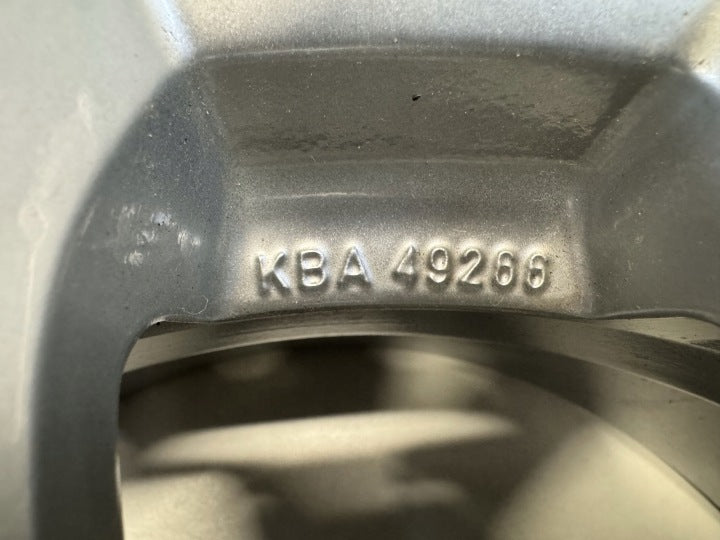 1x Alufelge 16 Zoll 6.5" 5x114.3 50ET Glanz Silber BJD9V3810 Mazda Rim Wheel FEL8360337893vn