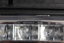 Laden Sie das Bild in den Galerie-Viewer, Frontscheinwerfer Hyundai Santa I Grand Fe 86564-B8010 Rechts Headlight SCH6544682739kr