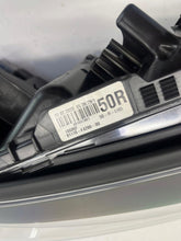 Laden Sie das Bild in den Galerie-Viewer, Frontscheinwerfer Toyota Chr C-Hr 81110-F4280 Full LED Rechts Headlight SCH7303763387zp