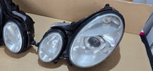 Laden Sie das Bild in den Galerie-Viewer, Frontscheinwerfer Mercedes-Benz W211 Xenon Ein Satz Scheinwerfer Headlight SCH6710103161rc