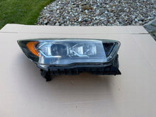 Laden Sie das Bild in den Galerie-Viewer, Frontscheinwerfer Ford Kuga II GV41-130154-EC Xenon Rechts Headlight SCH4607820230oy
