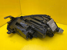 Laden Sie das Bild in den Galerie-Viewer, Frontscheinwerfer Skoda Octavia IV 5E4941015B LED Links Scheinwerfer Headlight SCH9890827859re