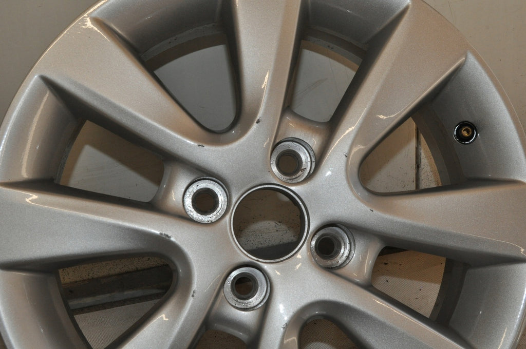 1x Alufelge 15 Zoll 6.0" 4x100 50ET 52910-1J805 Hyundai I20 Rim Wheel