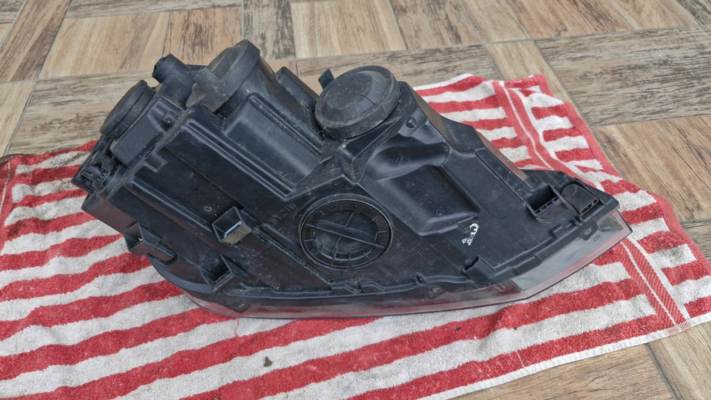 Frontscheinwerfer VW Polo 2G1941005 90124452 Links Scheinwerfer Headlight SCH6743549341ob