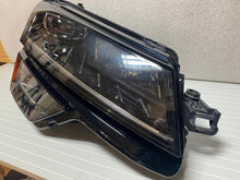 Load image into Gallery viewer, Frontscheinwerfer Skoda Karoq 57B941016B Full LED Rechts Scheinwerfer Headlight SCH3152189315ui