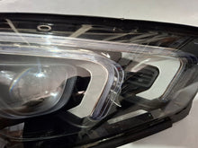 Load image into Gallery viewer, Frontscheinwerfer Mercedes-Benz Gle A1679069604 LED Rechts Headlight