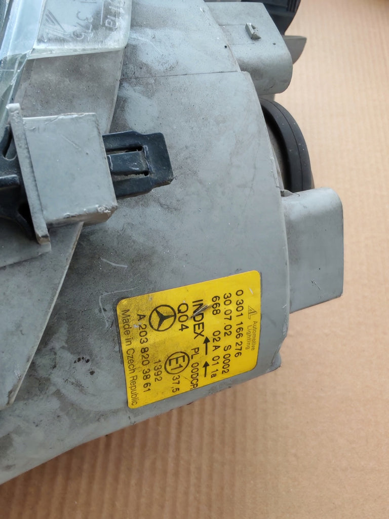 Frontscheinwerfer Mercedes-Benz W203 2038203861 Rechts Scheinwerfer Headlight SCH8954244666zb
