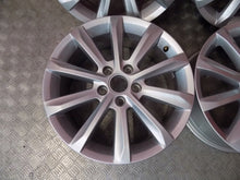 Laden Sie das Bild in den Galerie-Viewer, 4x Alufelge 17 Zoll 6.5" 5x112 41ET Glanz Silber 3G0601025C VW Passat Golf FEL8093201500xj