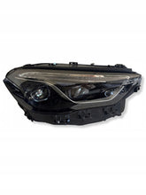 Laden Sie das Bild in den Galerie-Viewer, Frontscheinwerfer Mercedes-Benz Gla H247 A2479064204 LED Rechts Headlight SCH4868812069ce