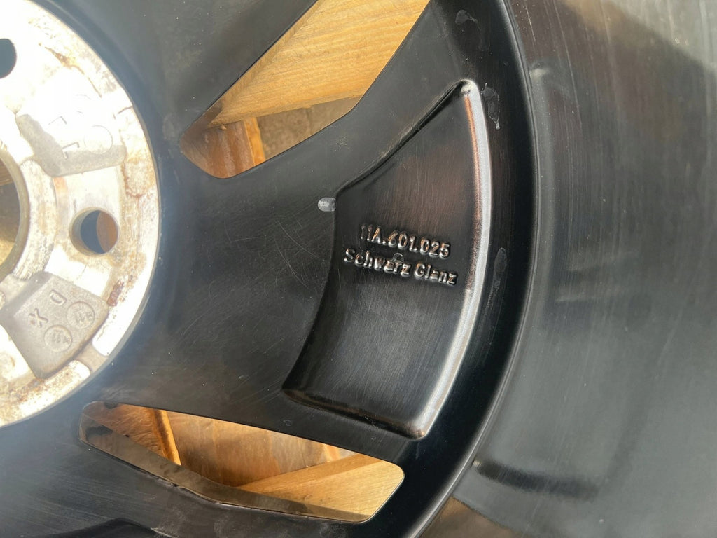 1x Alufelge 19 Zoll 45ET Glanz 11A601025 VW Id.4 Rim Wheel FEL5050927235zw