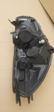 Load image into Gallery viewer, Frontscheinwerfer Renault Clio IV 260601732R Links Scheinwerfer Headlight SCH3341269721iq