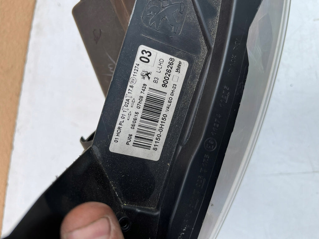 Frontscheinwerfer Peugeot 108 90144088 81150-0H150 Links Scheinwerfer Headlight