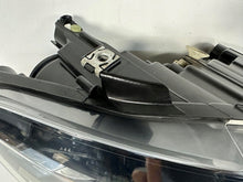 Laden Sie das Bild in den Galerie-Viewer, Frontscheinwerfer VW Polo 1V7000777 6C1941006 Rechts Scheinwerfer Headlight SCH7884021726wf