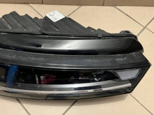 Laden Sie das Bild in den Galerie-Viewer, Frontscheinwerfer Skoda Octavia IV 5E4941018 LED Rechts Scheinwerfer Headlight SCH3959499554bv