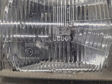 Laden Sie das Bild in den Galerie-Viewer, Frontscheinwerfer Mercedes-Benz W123 1305235051R Rechts Scheinwerfer Headlight SCH3438759379zj