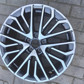 1x Alufelge 19 Zoll 8.0