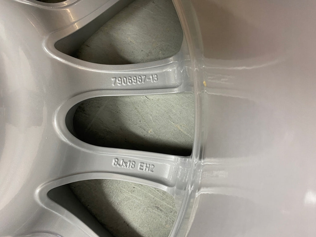1x Alufelge 18 Zoll 8.0" 5x120 34ET 7906987 BMW E93 E90 E92 Rim Wheel