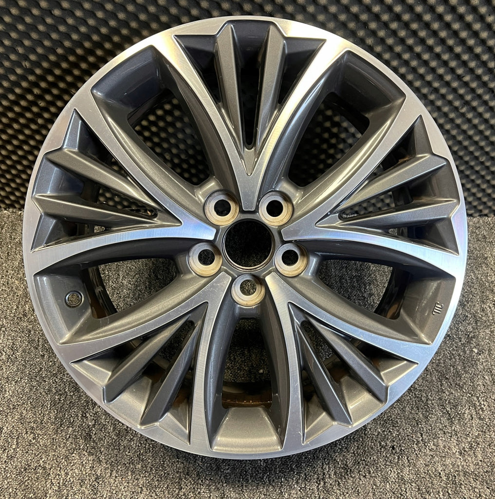 1x Alufelge 17 Zoll 6.5" 5x114.3 50ET Toyota Yaris Rim Wheel FEL2830836556su