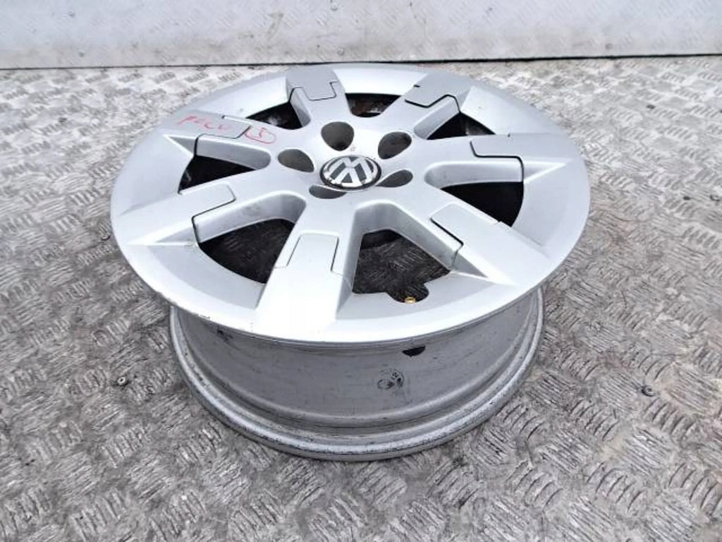 1x Alufelge 15 Zoll H2ET38 VW Polo Rim Wheel