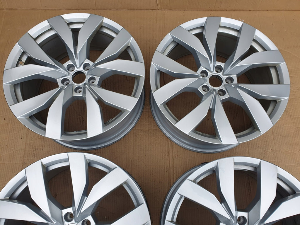 4x Alufelge 20 Zoll 9.0" 5x112 33ET Glanz Silber 760601025 VW Touareg Rim Wheel FEL3885024077dh