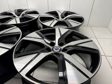 Laden Sie das Bild in den Galerie-Viewer, 4x Alufelge 19 Zoll 7.5" 5x108 50 5ET Glanz Schwarz 31423852 Volvo Xc70 Xc60 Ii FEL4112244685br