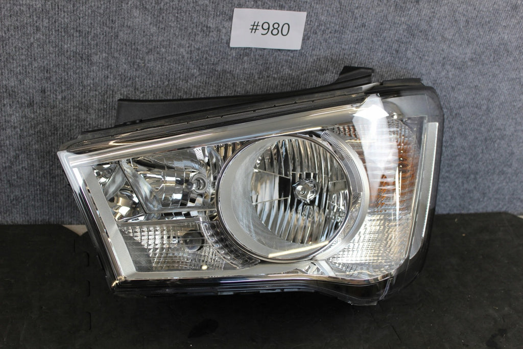 Frontscheinwerfer Hyundai H350 92101-59 Links Scheinwerfer Headlight SCH5829496069kh