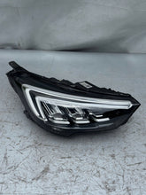 Laden Sie das Bild in den Galerie-Viewer, Frontscheinwerfer Opel Crossland X 462161423 Rechts Scheinwerfer Headlight SCH7843734419ul