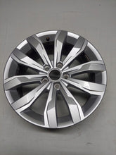 Load image into Gallery viewer, 1x Alufelge 17 Zoll 7.0" 5x112 43ET Glanz Silber 2GA601025A Vw Rim Wheel FEL9973446764xl